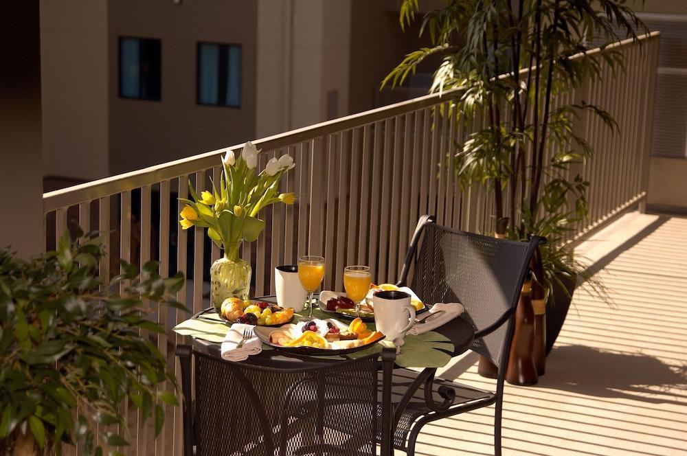 South Walton Suites And Spa - Bentonville Bagian luar foto