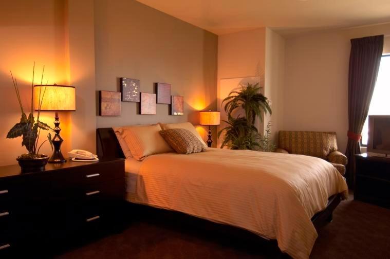South Walton Suites And Spa - Bentonville Bagian luar foto