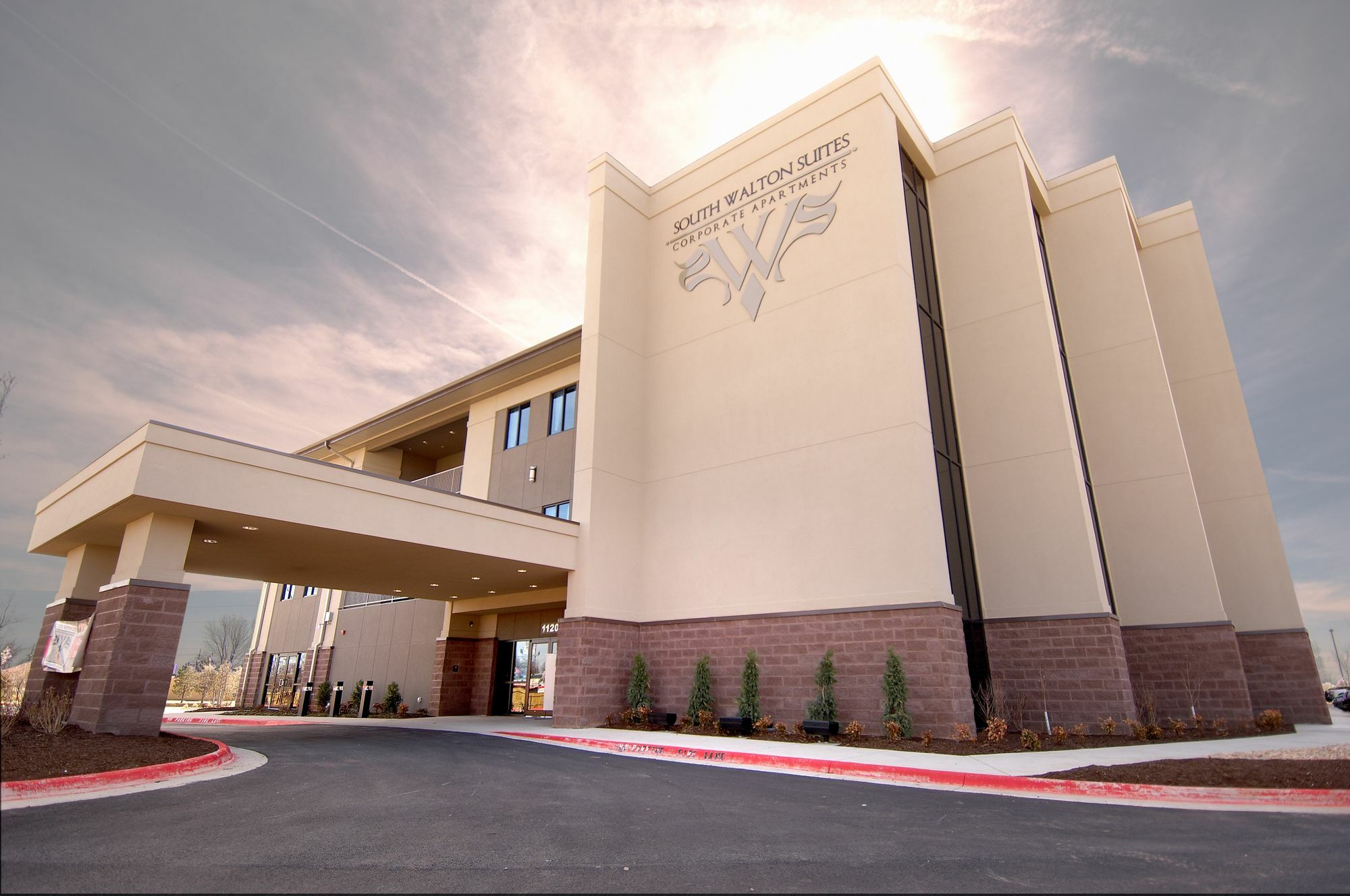 South Walton Suites And Spa - Bentonville Bagian luar foto