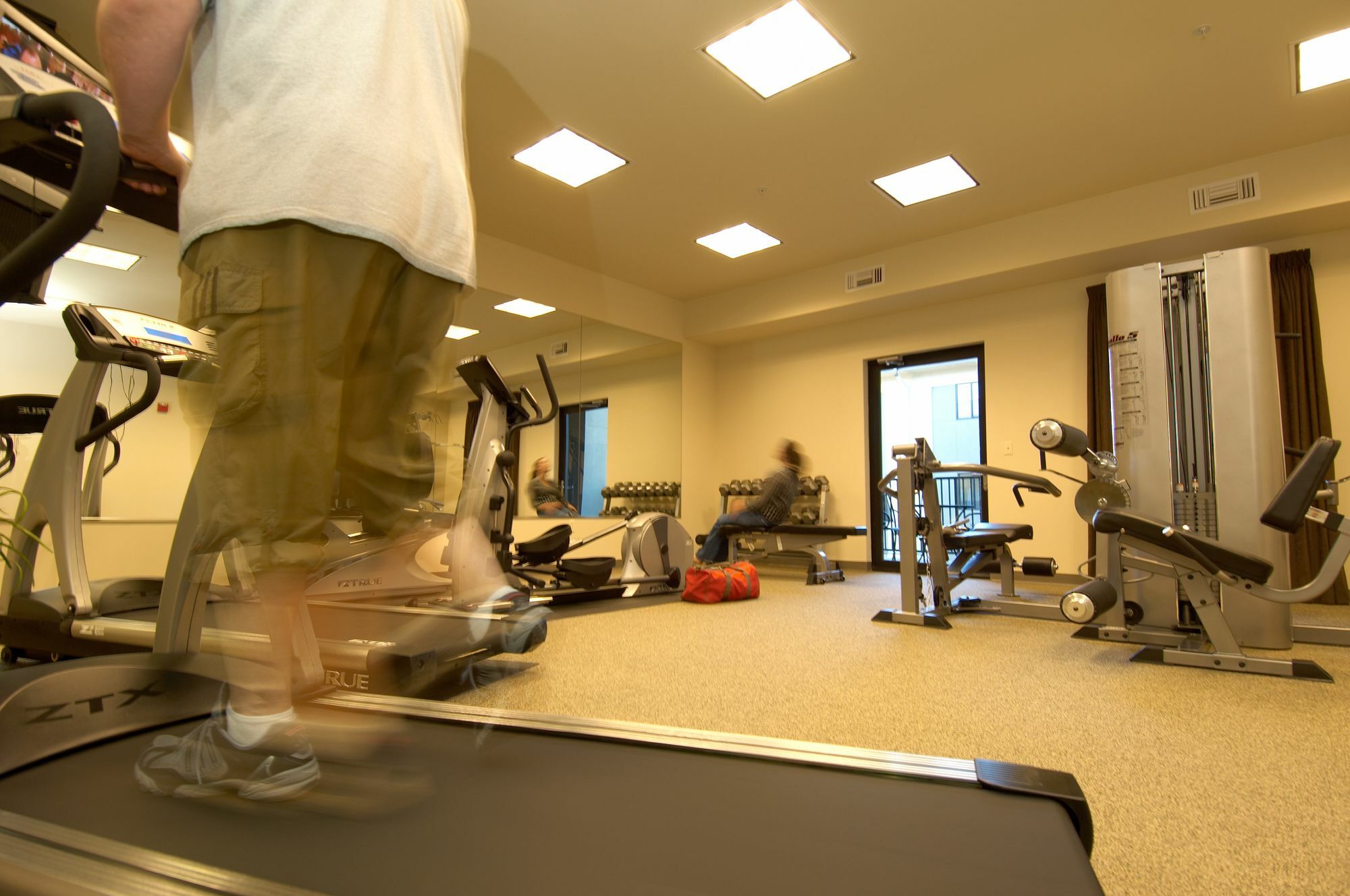 South Walton Suites And Spa - Bentonville Bagian luar foto