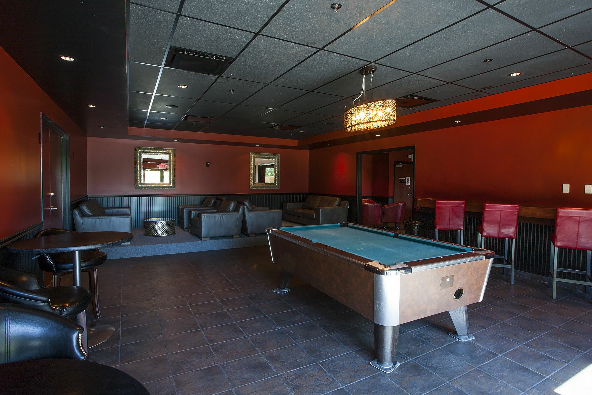 South Walton Suites And Spa - Bentonville Bagian luar foto